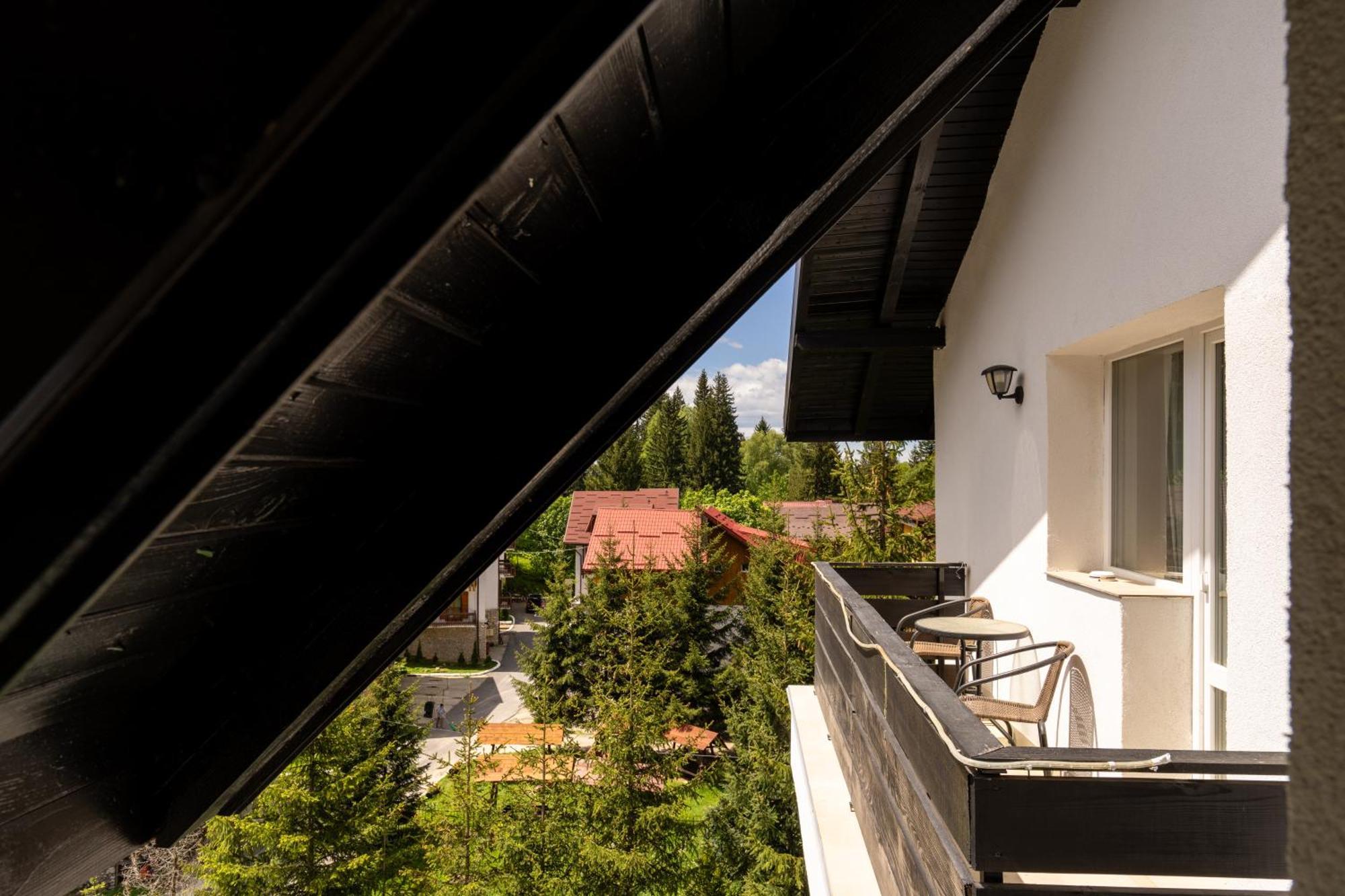 Dinvis Apartments Poiana Brasov Esterno foto