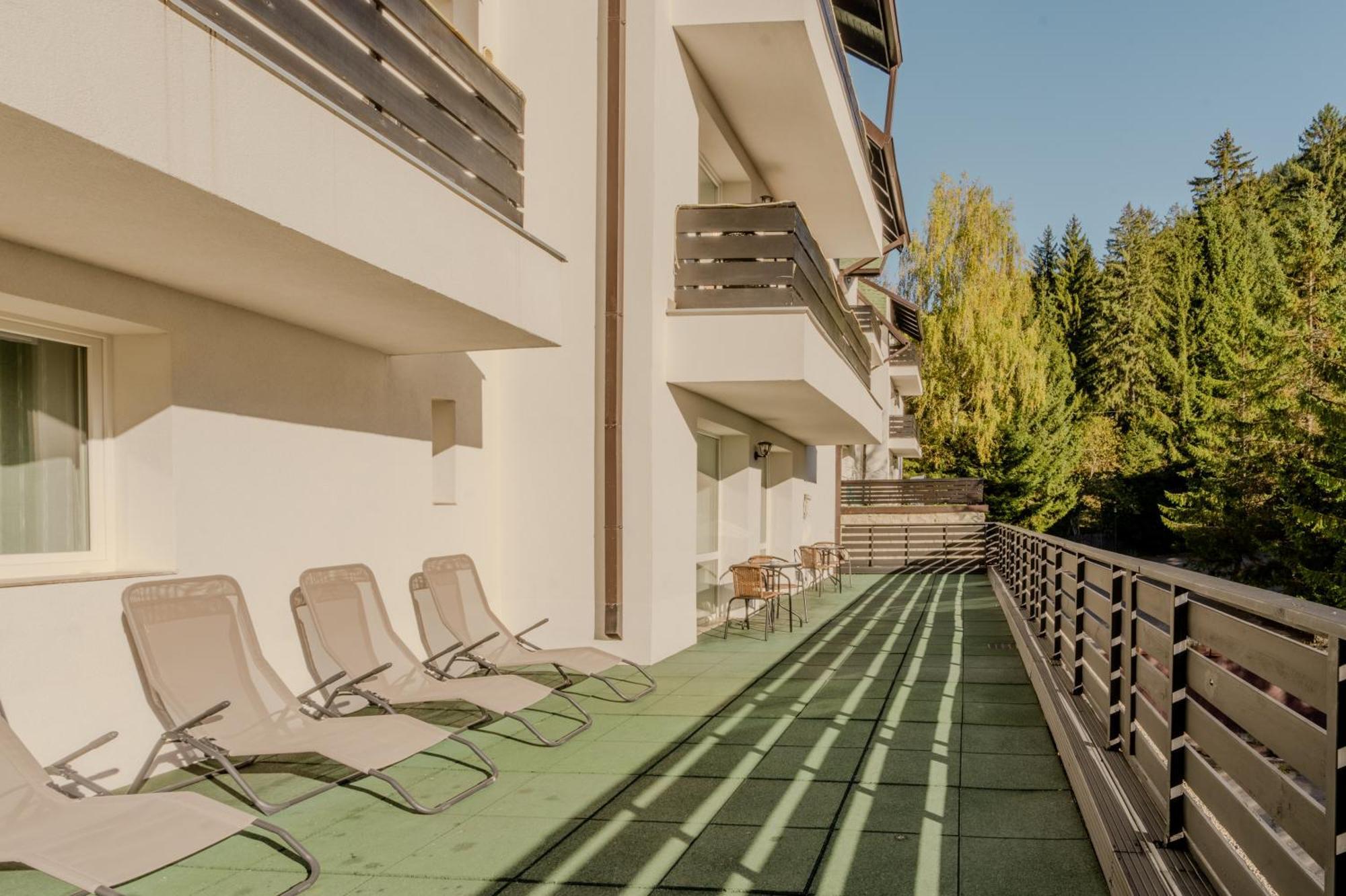 Dinvis Apartments Poiana Brasov Esterno foto