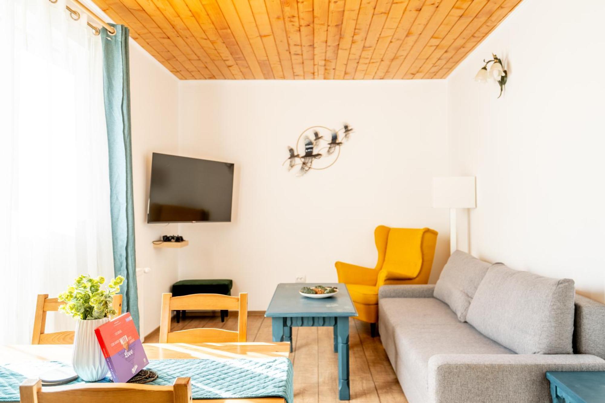 Dinvis Apartments Poiana Brasov Esterno foto